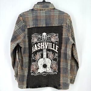 Nashville Tennessee Washed Flannel Cowgirl Shirt Girls Size Large Back Panel